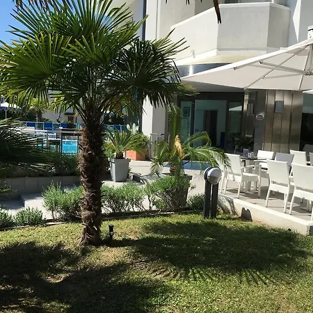 Отель Bellevue 4*