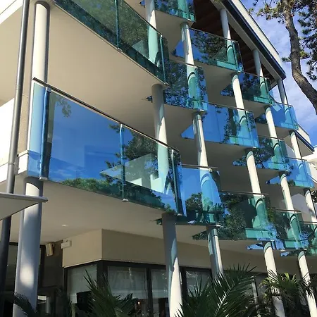 מלון Bellevue ליגננו סביאדורו